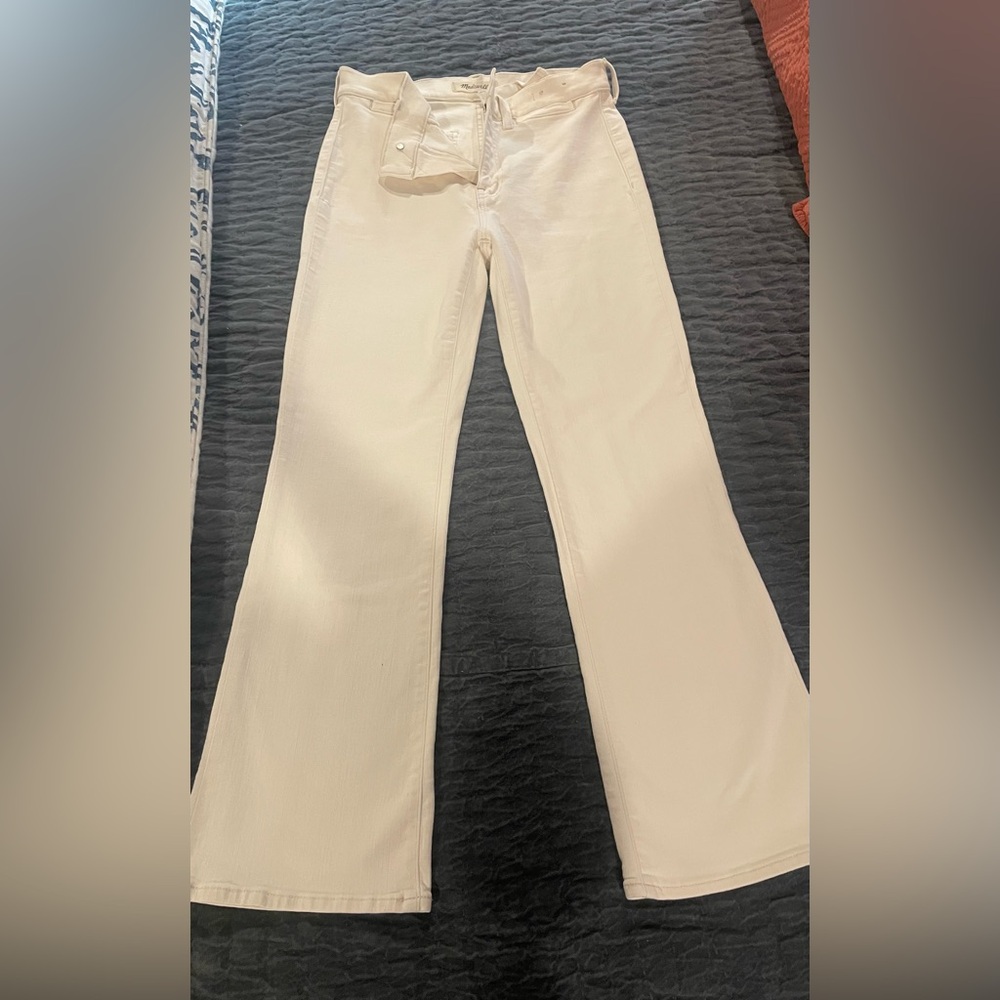Madewell mid rise kick out jeans